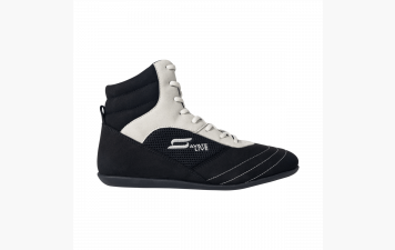 Équipement pour pratiquer la Savate